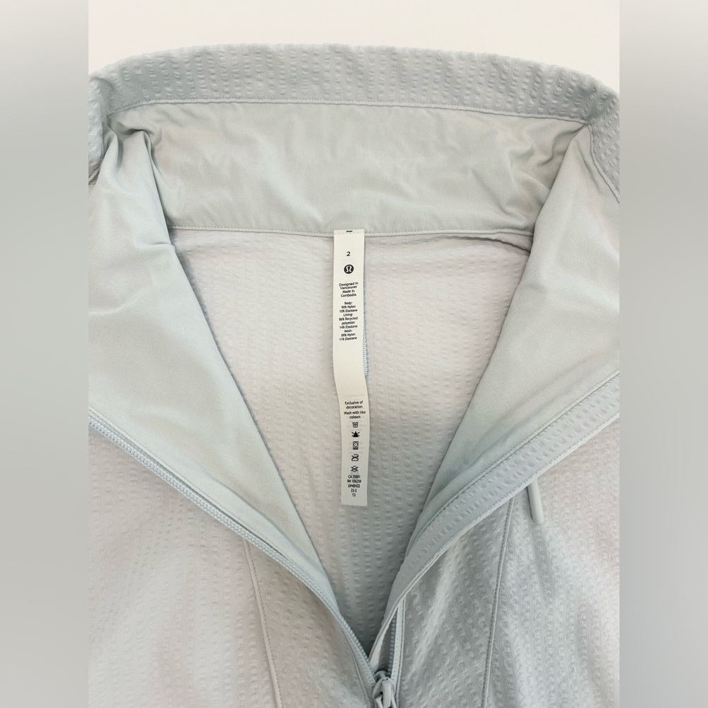 Lululemon Pack Light Pullover Jacket - image 5